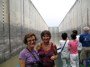 On board cruise boat going down the Yangtzi
